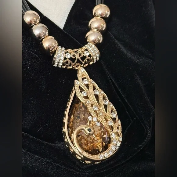 Assemblage Art Necklace Pendant Artisan Smoky Crystal OOAK Statement 3377 O - Picture 11 of 16
